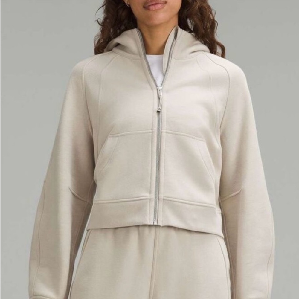 LULULEMON Oversized Scuba Hoodie cropped 
Full Zip Logo Size Medium